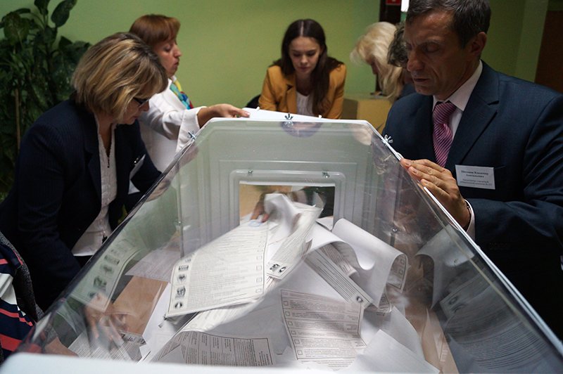 Заголовок: «Чего и следовало ожидать». Как в Белгороде выбирали депутатов в областную Думу шестого созыва (фото) - фото 5