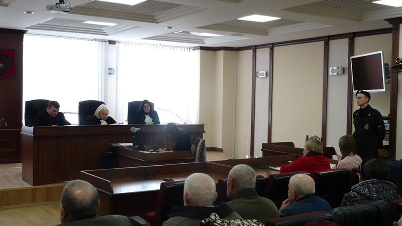 Сорок пять незрячих белгородцев без юристов и правозащитников отстояли права в суде (фото) - фото 1