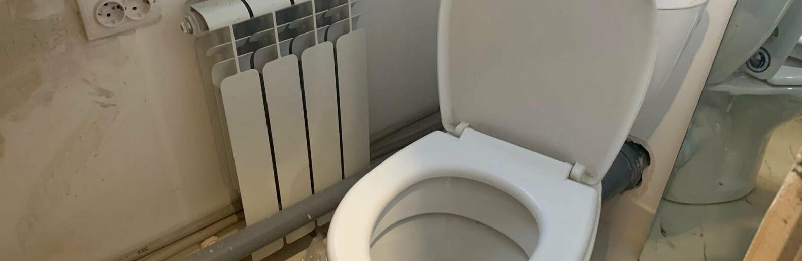 Бюджетники из Белгородской области жалуются на принудительное мытьё туалетов в воинских частях 