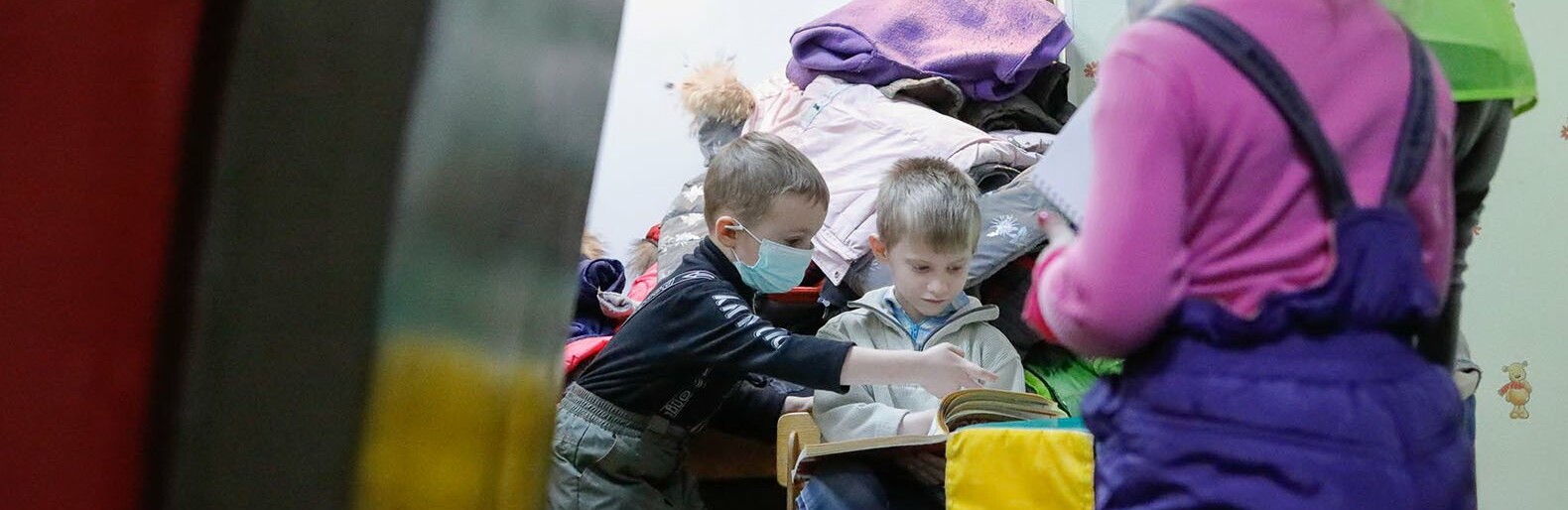 В 11 приграничных районах Белгородской области живут 98 тысяч детей
