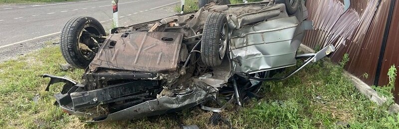 В селе Терехово под Старым Осколом в столкновении легковушек пострадали три человека