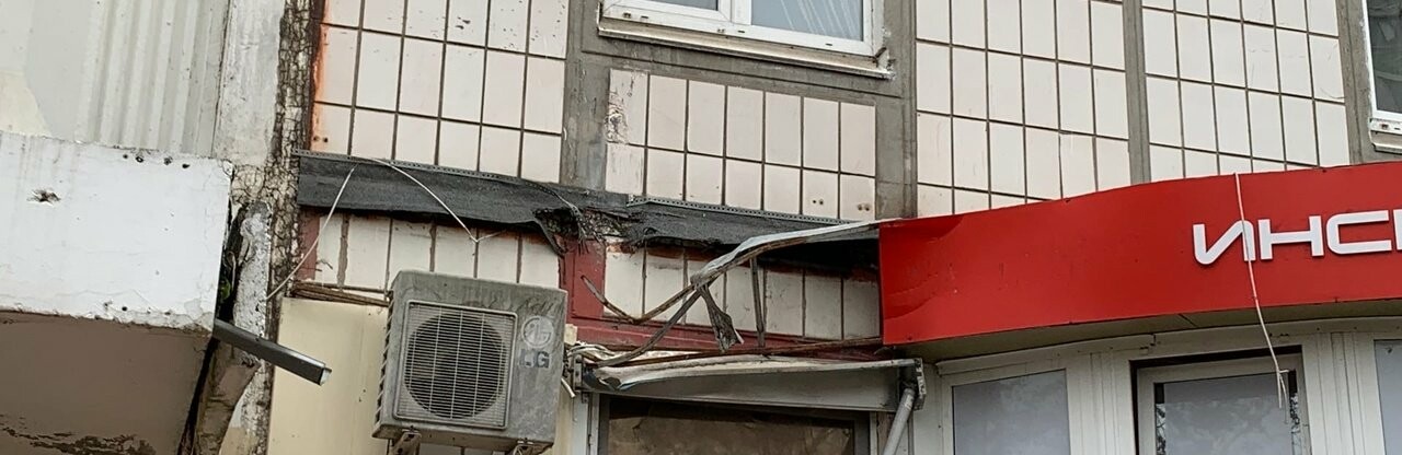 Сотрудники медцентра в Белгороде жалуются на оставшиеся после июльского обстрела повреждения