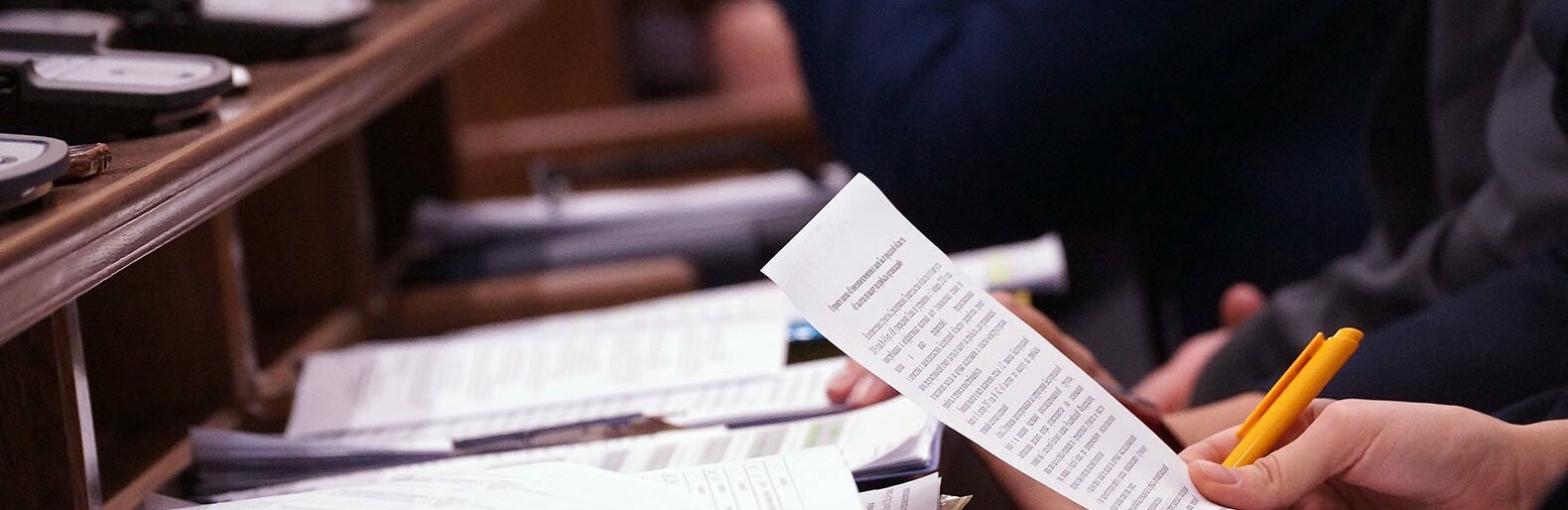 Депутаты белгородского горсовета узаконили памятники писателям возле БелГУ