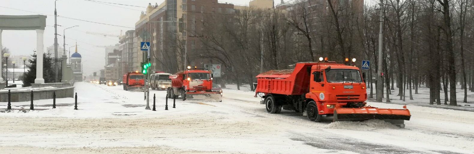 Белгородцы не справляются с управлением из-за обильного снега на дорогах
