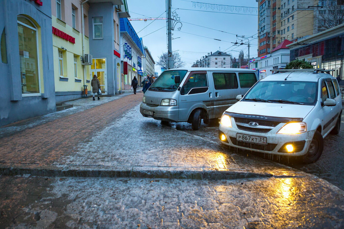 Последствия ледяного дожда в Белгороде