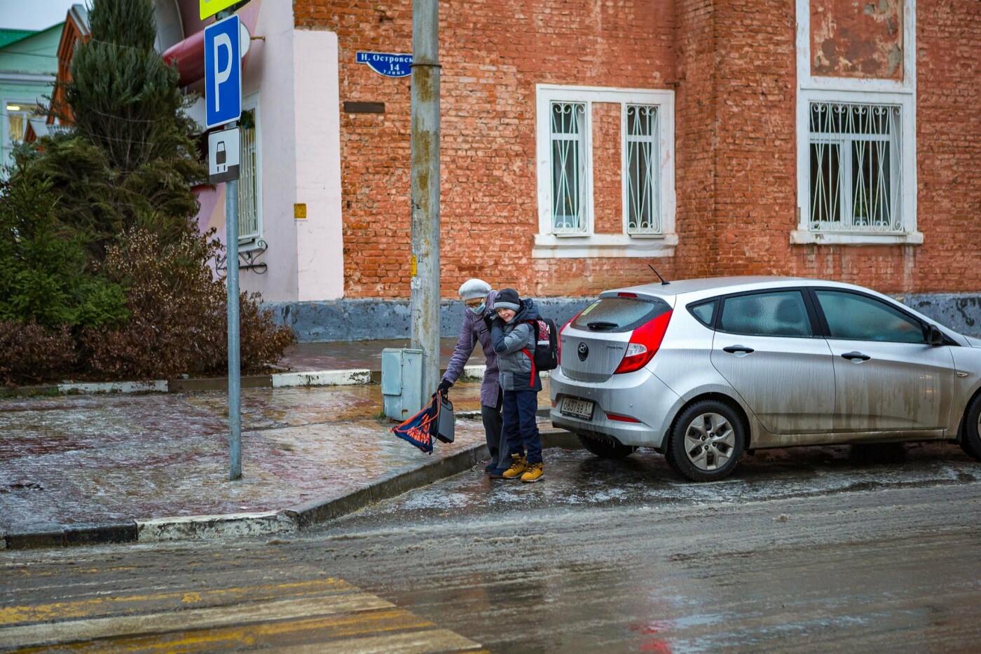Последствия ледяного дождя в Белгороде