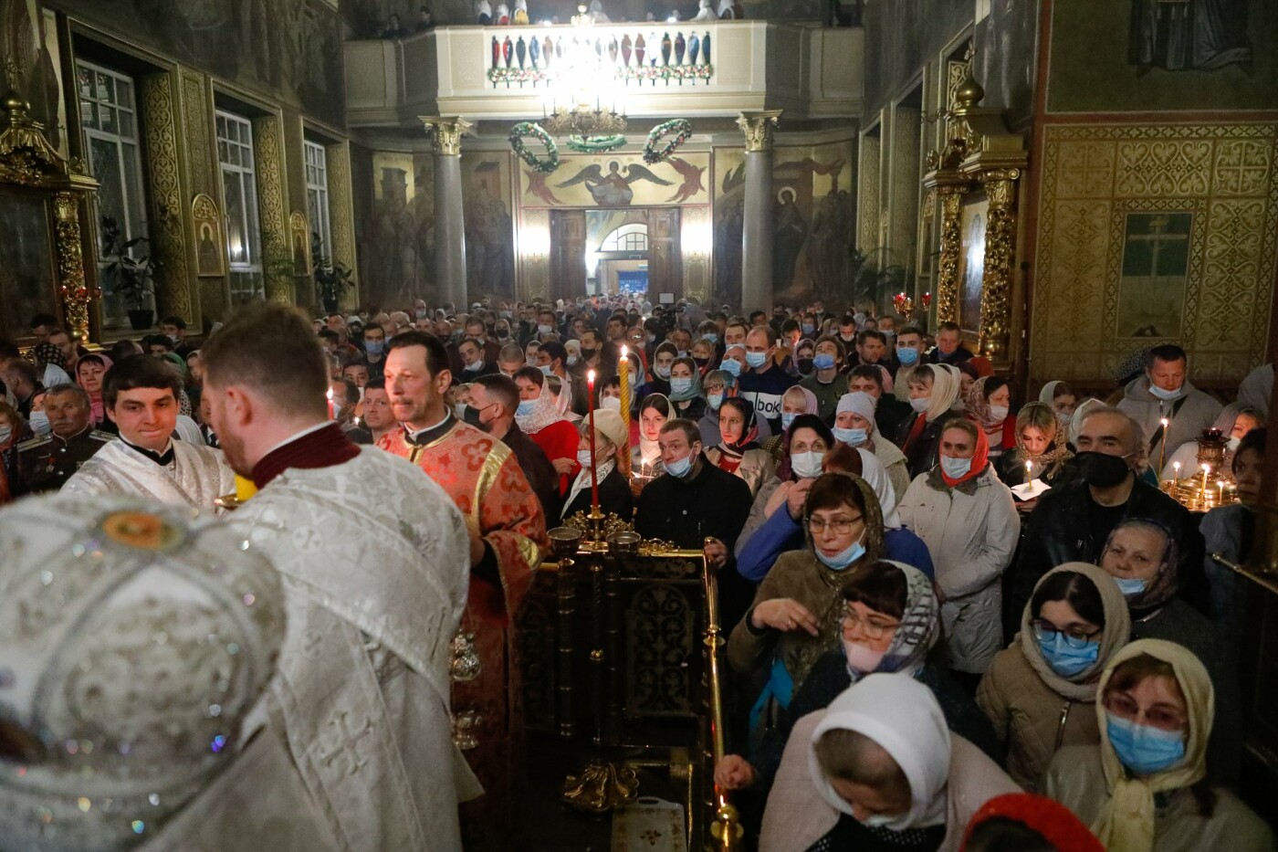 Пасхальное богослужение в Преображенском соборе Белгорода