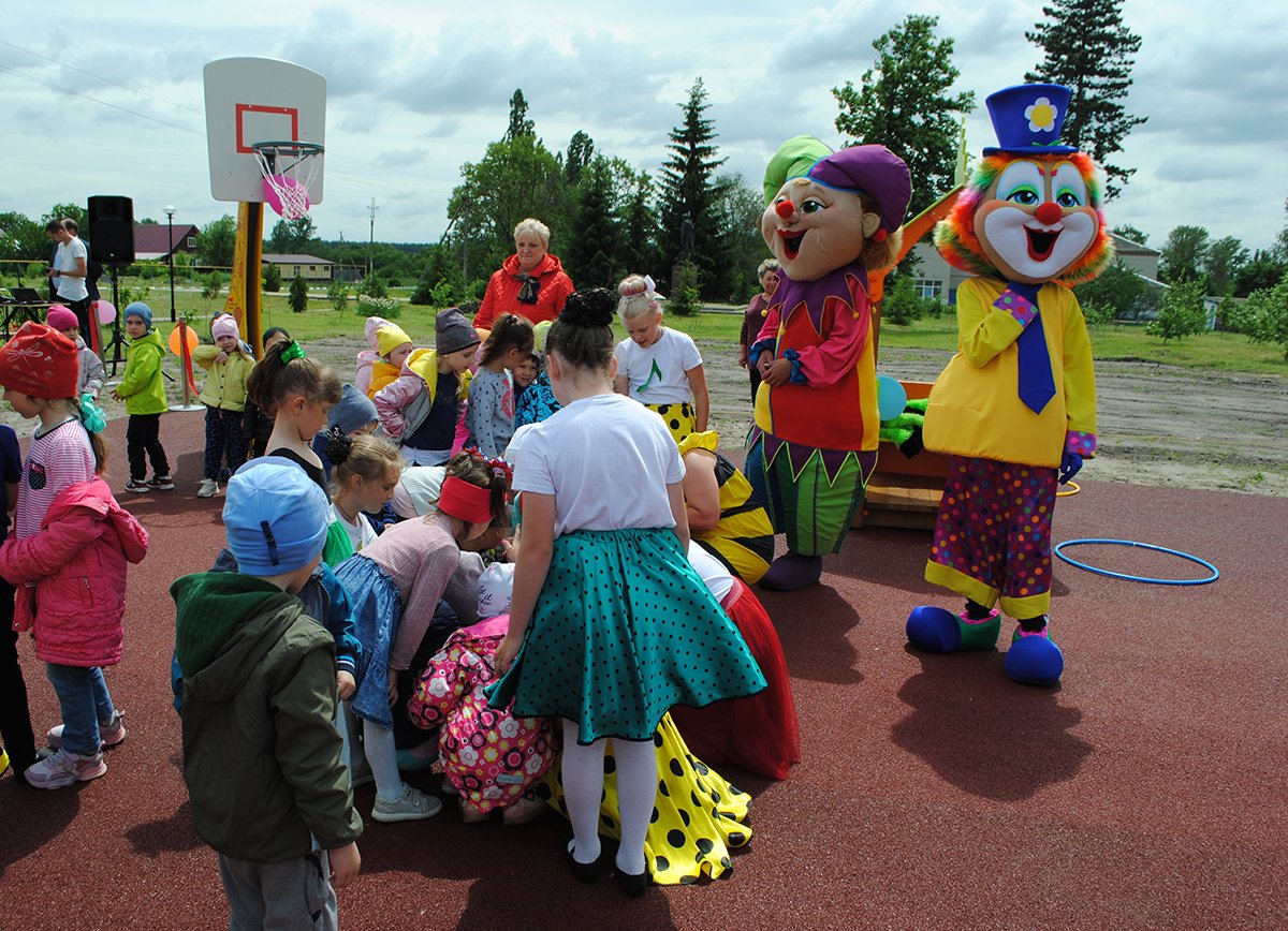 открытие детской площадки в селе Ездочное