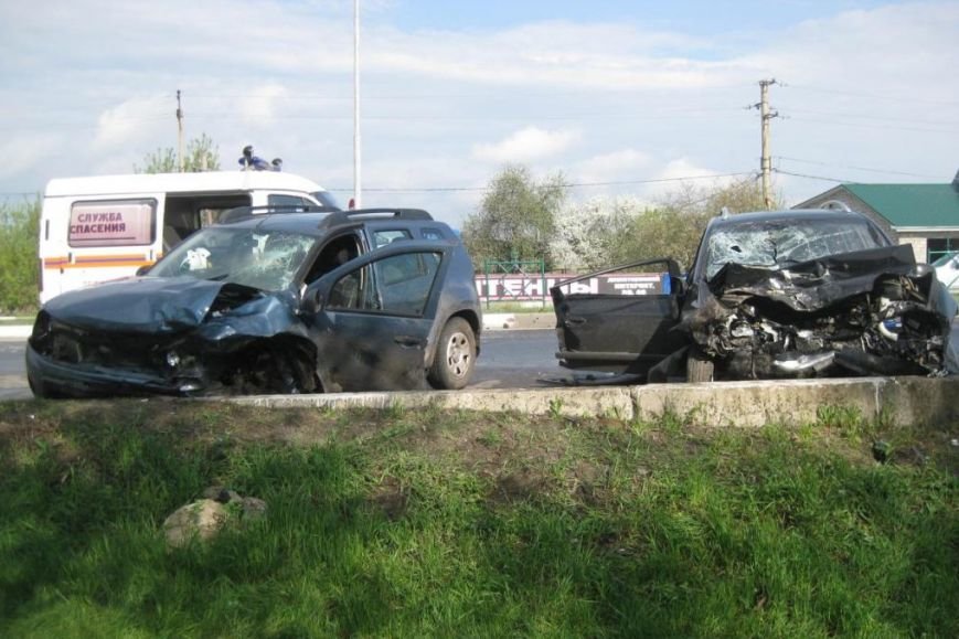 За выходные на белгородских дорогах три человека погибли и 17 пострадали в ДТП (фото) - фото 3