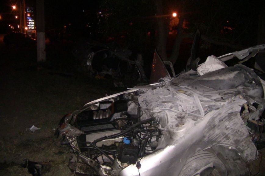 Четыре человека погибли в ночном ДТП под Белгородом (фото) - фото 1