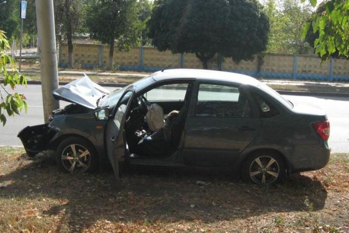 В Белгородской области в ДТП из четырёх машин погиб пожилой водитель (фото) - фото 2