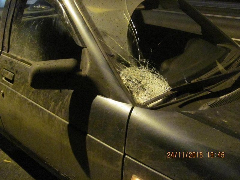 В результате столкновения «копейки» и грузовика под Белгородом погиб водитель фуры (фото) - фото 1