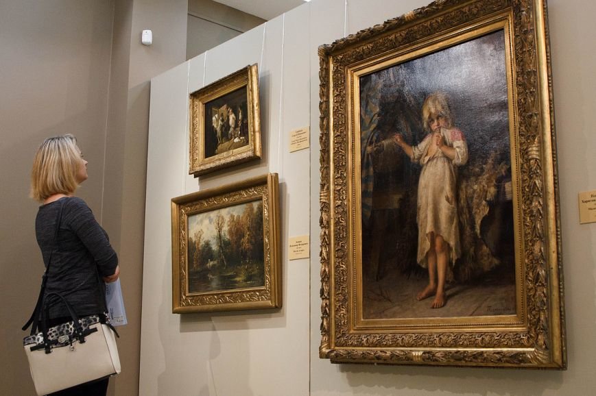 Русский музей впервые привёз в Белгород картины выдающихся художников 18-20 веков (фото) - фото 1