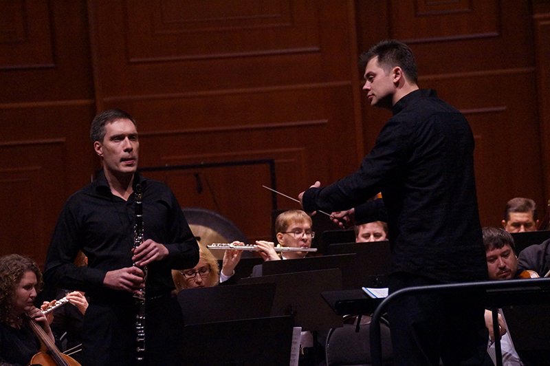 В белгородской филармонии прозвучала музыка от Рококо до симфо техно рока (фото) - фото 1
