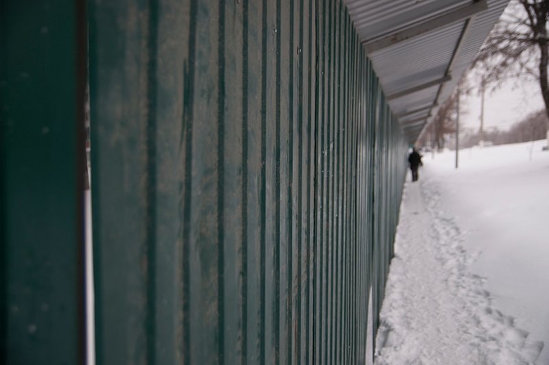 В Белгороде рядом с замороженной стройкой на малой «богданке» движение ограничили ещё на год (фото) - фото 1