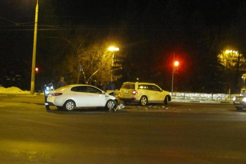 В Белгородском районе под колёсами грузовика погиб пешеход (фото) - фото 1