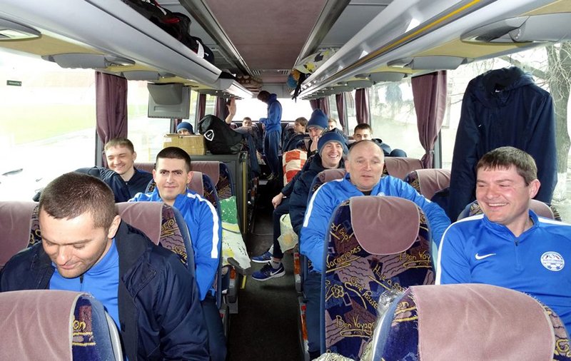 Футболисты белгородского «Энергомаша» прибыли на сборы в Кисловодск (фото) - фото 1