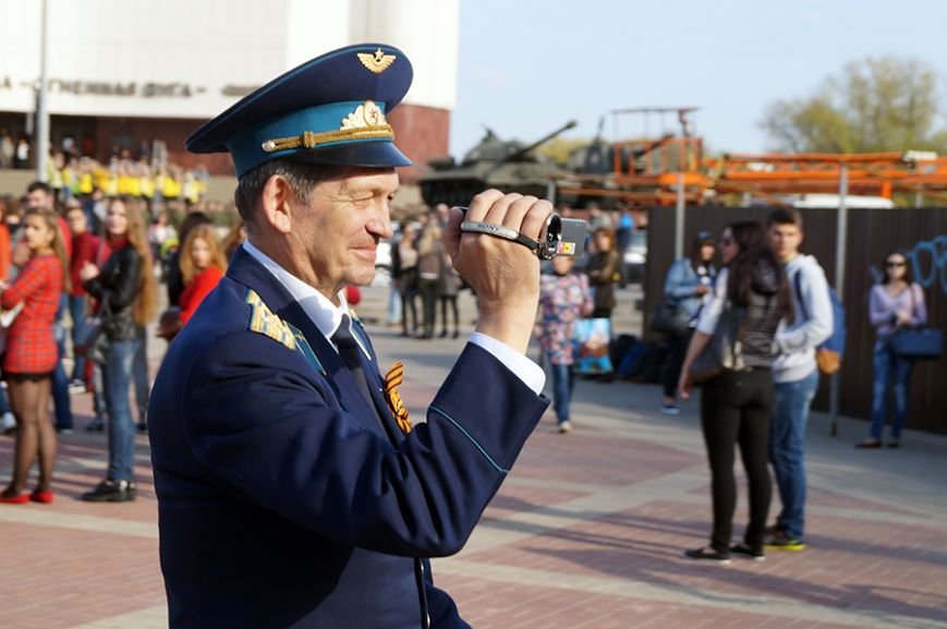 Белгородцы запустили в небо портрет Юрия Гагарина (фото) - фото 3